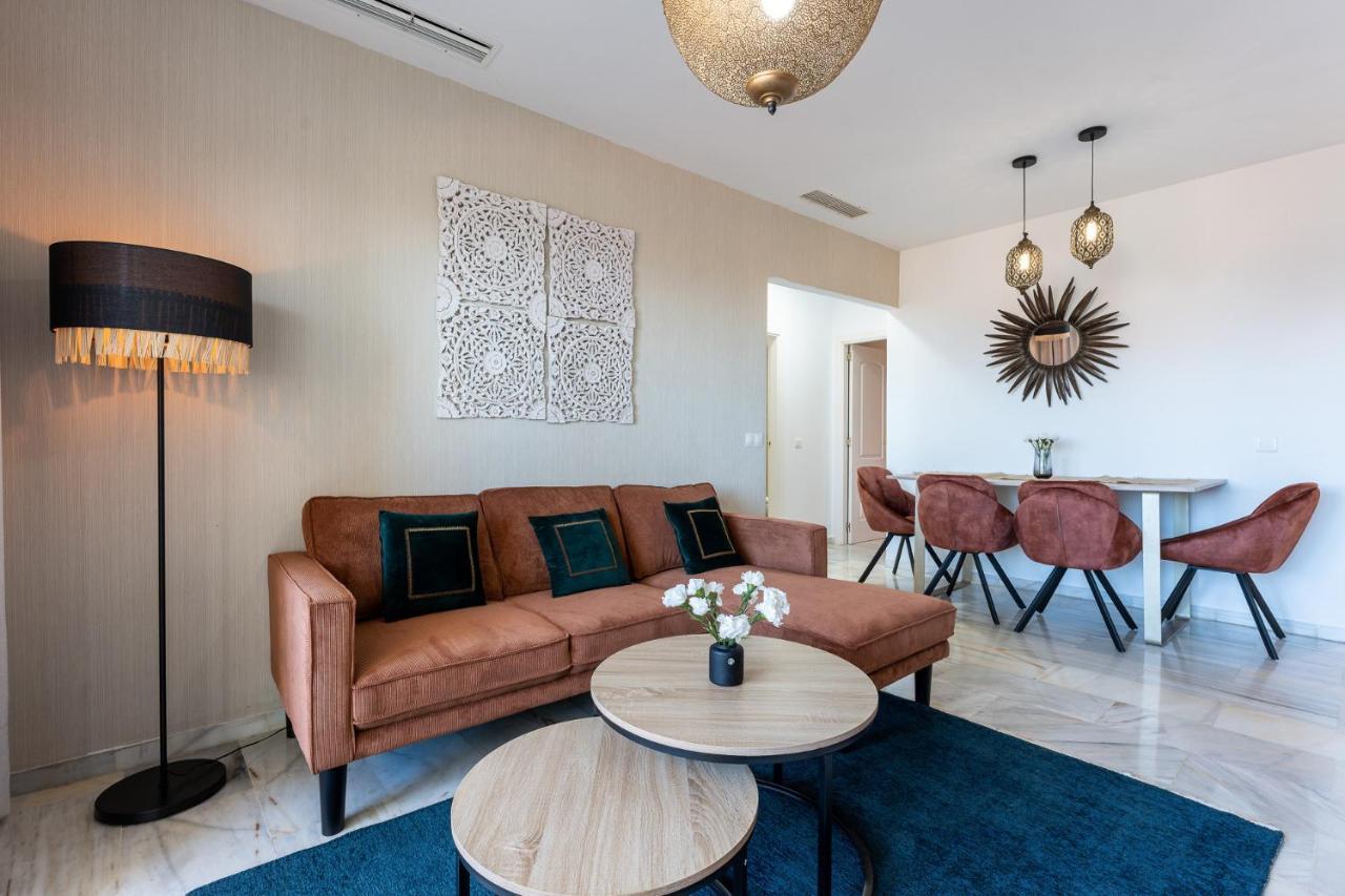 Benalmadena Beachfront Retreat Big Balcony And City Sea Views Διαμέρισμα Εξωτερικό φωτογραφία