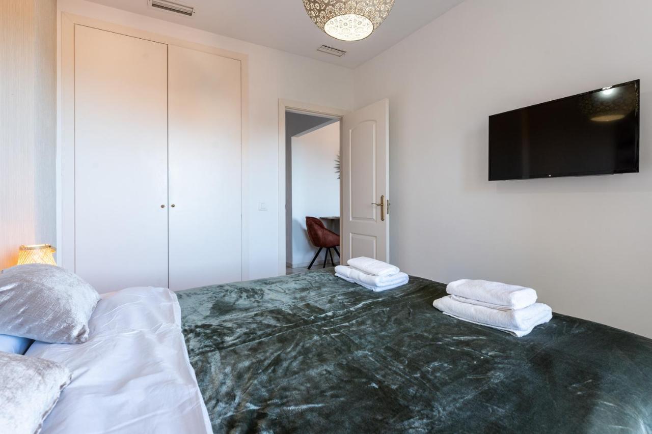 Benalmadena Beachfront Retreat Big Balcony And City Sea Views Διαμέρισμα Εξωτερικό φωτογραφία
