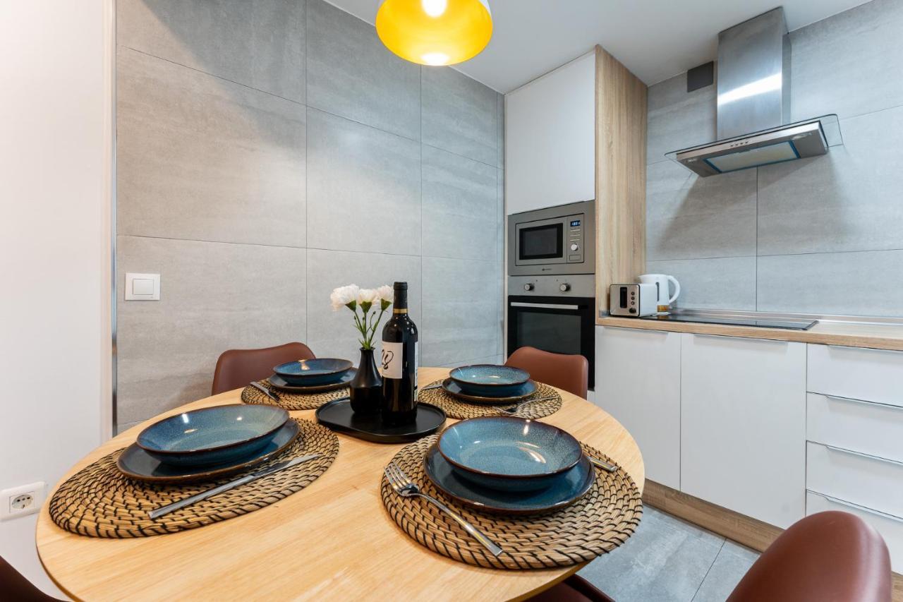Benalmadena Beachfront Retreat Big Balcony And City Sea Views Διαμέρισμα Εξωτερικό φωτογραφία