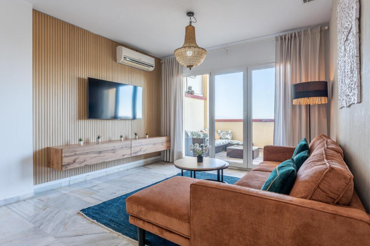 Benalmadena Beachfront Retreat Big Balcony And City Sea Views Διαμέρισμα Εξωτερικό φωτογραφία